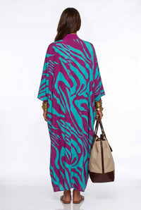 Kalawes Bold Abstract Print Loose Kaftan Maxi Robe