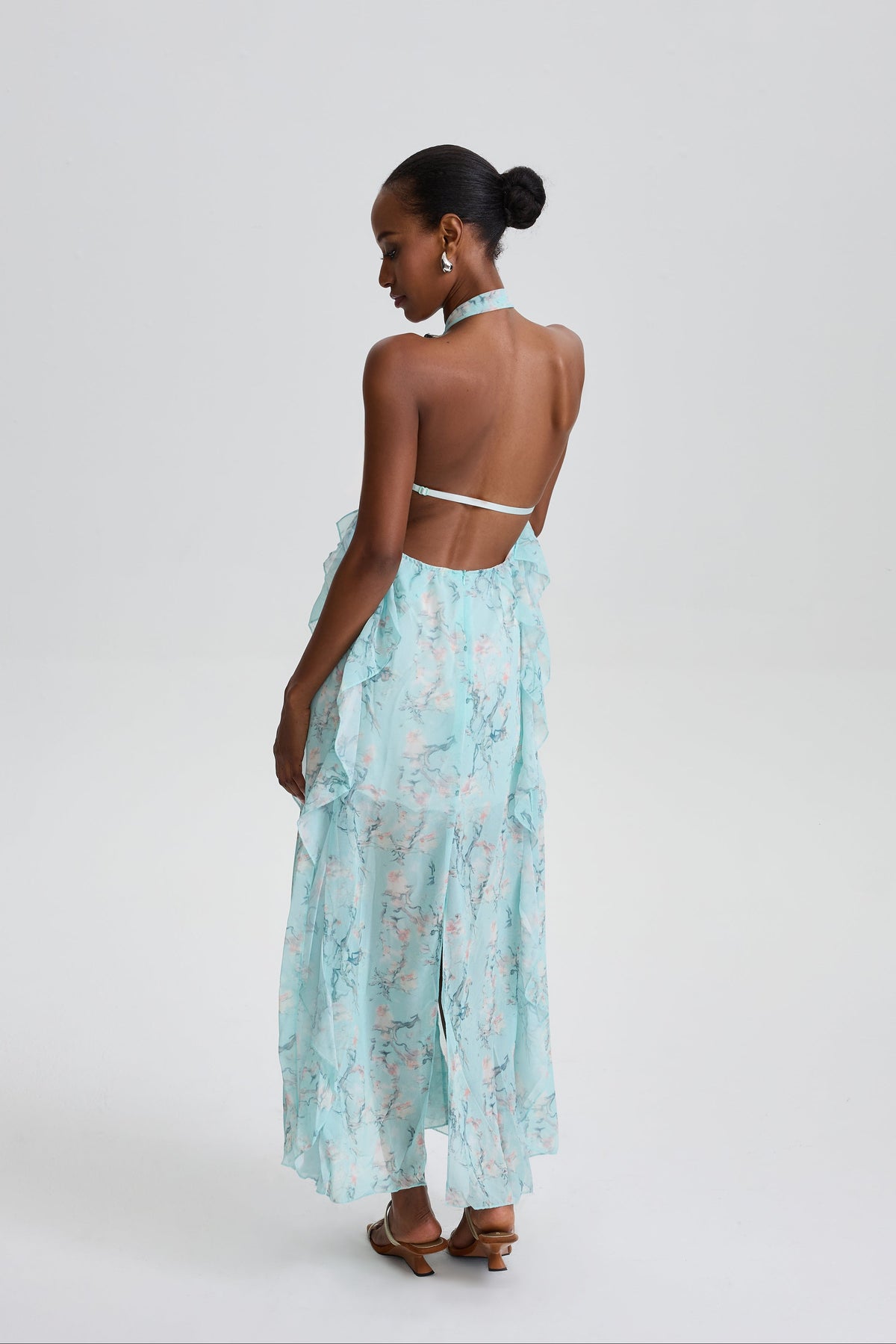 Damaris Floral Halter Maxi Dress with Starfish Ornament