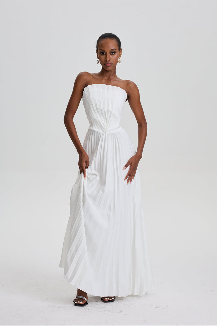 Hohipera White Shell Pleated Maxi Dress