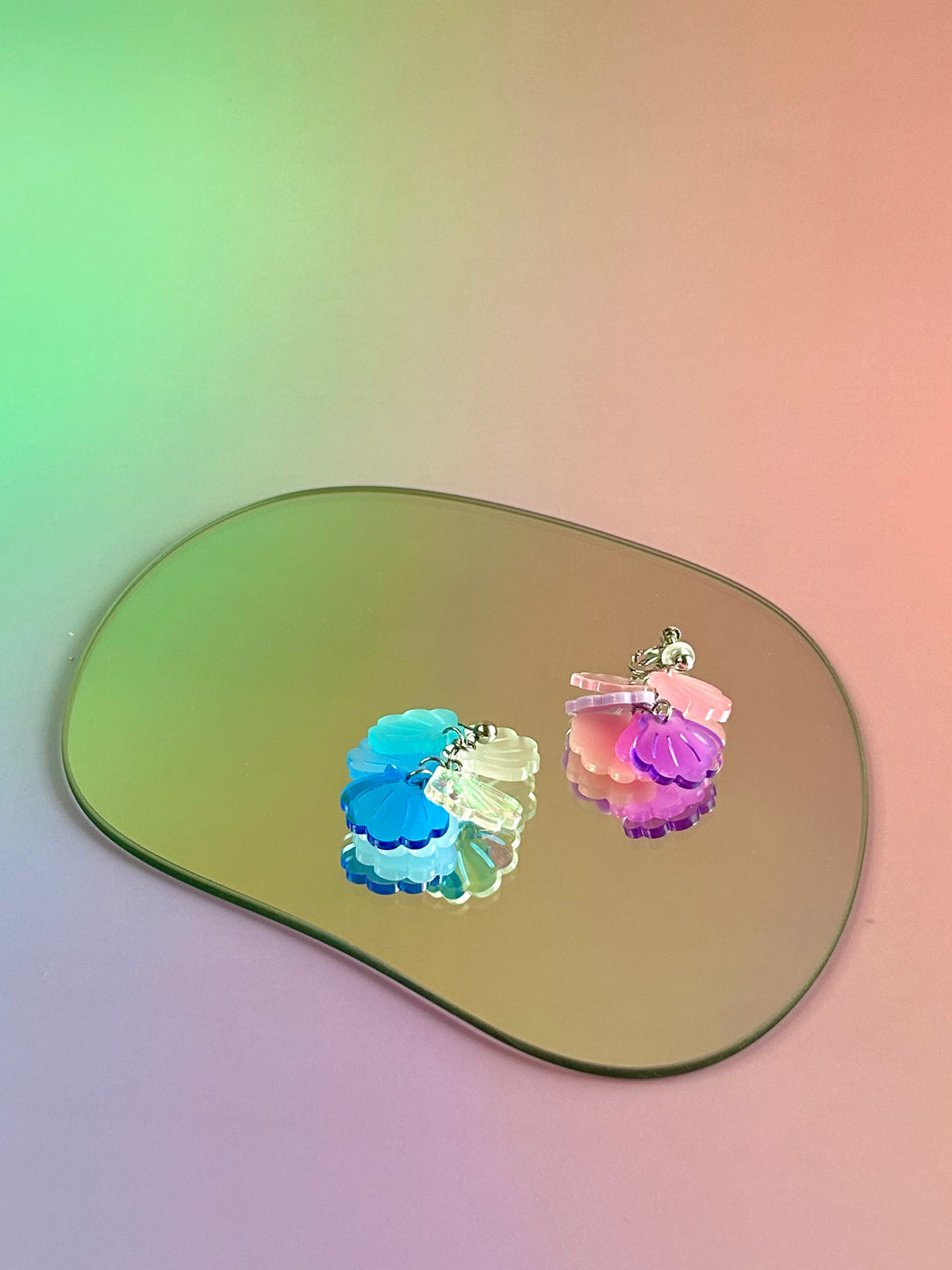 Quavous Acrylic Handmade 3D Shell Earrings