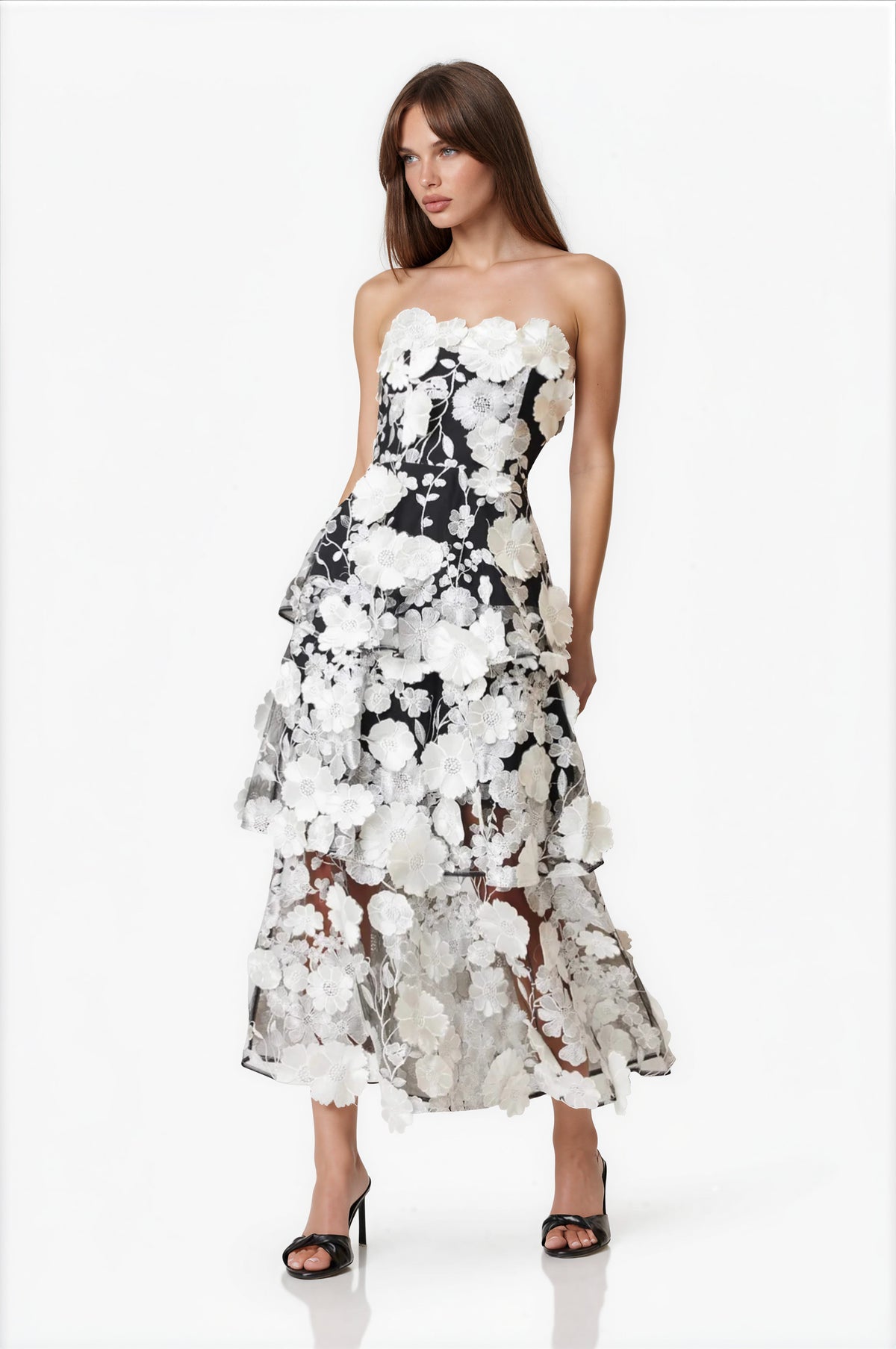 Samentyeu Tai 3D Floral Strapless Tiered Midi Dress