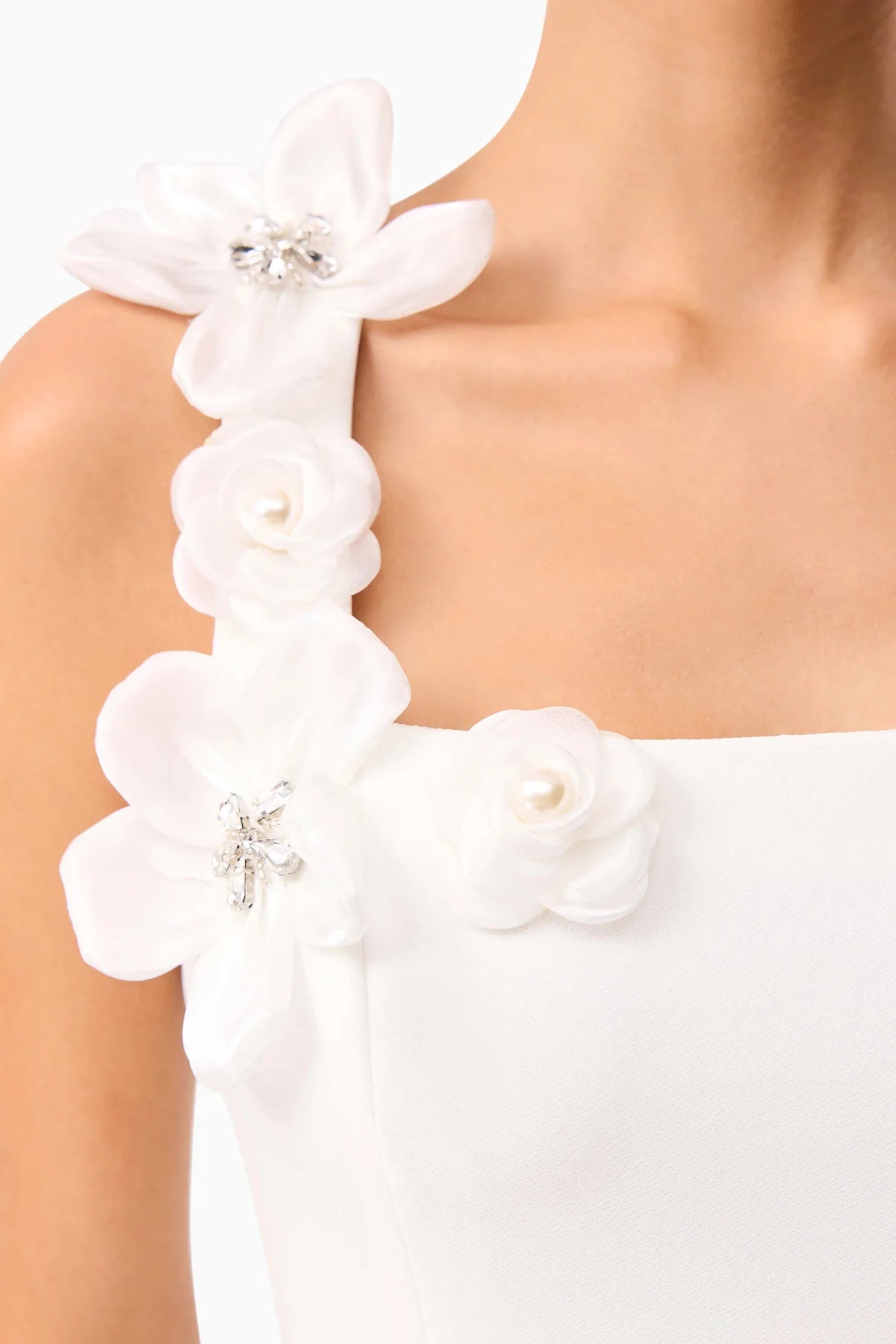 Renola Sleeveless Flower Pearl Mini Dress