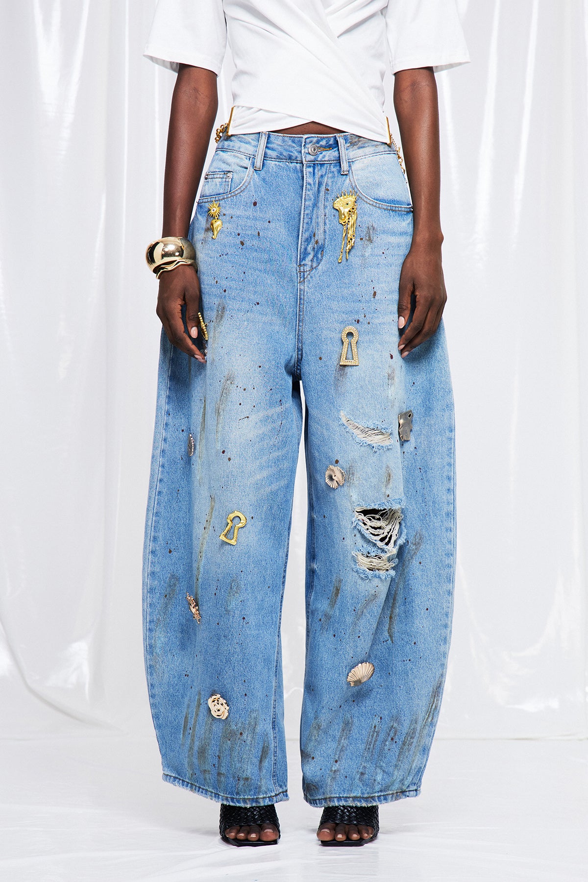 Neogas Embellished Ripped Baggy Jeans