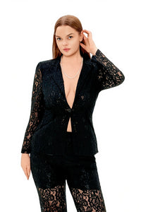 Renee Floral Lace Pants Set in Plus Size