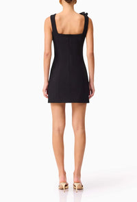 Ulthar Sleeveless Flower Pearl Mini Dress